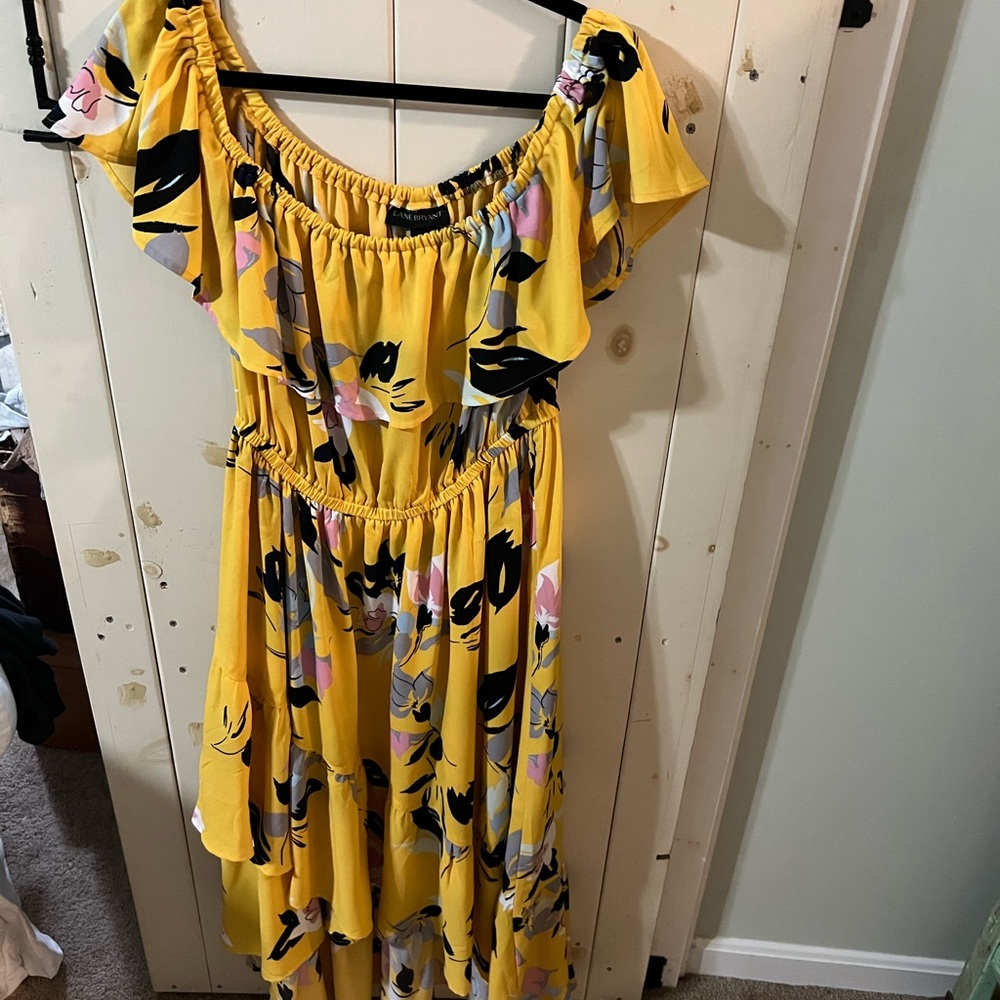 Yellow floral dress - off shoulder *14-16*